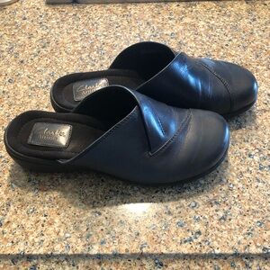 Clark’s Artisan Women’s Navy Slip-On Shoes